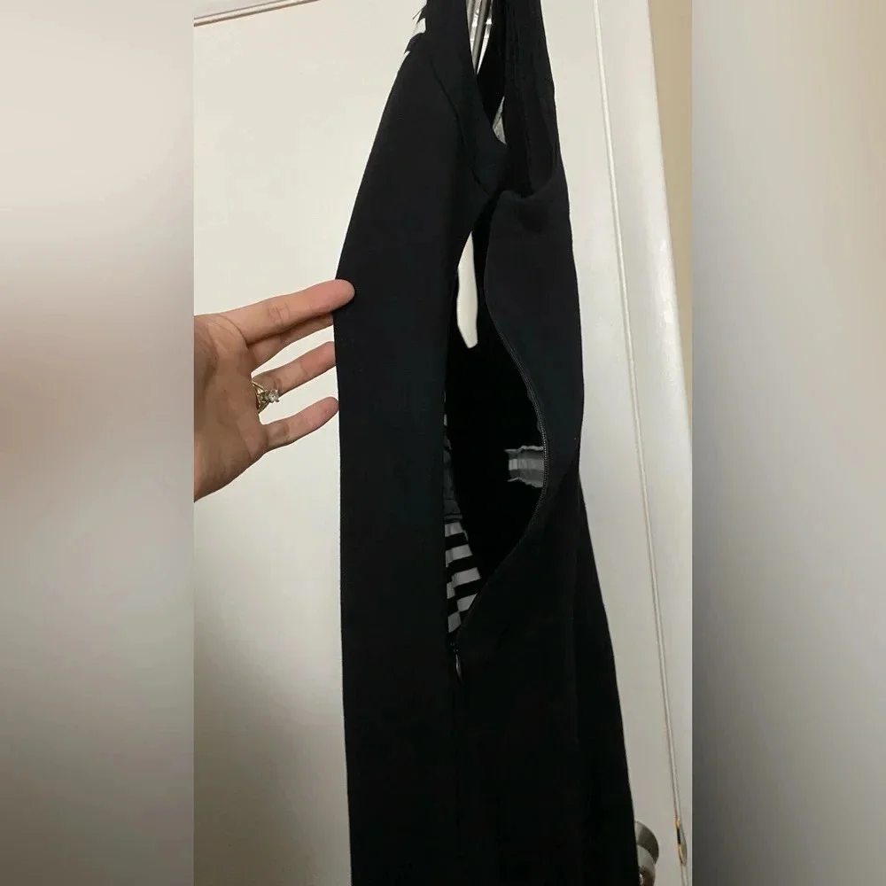 Cache Stretch Stripe Black White Sleeveless Dress Size 12 - Picture 3 of 5